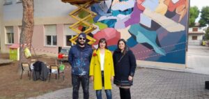 Un’artista donna per il nuovo murales dedicato alla Mobilità Sostenibile